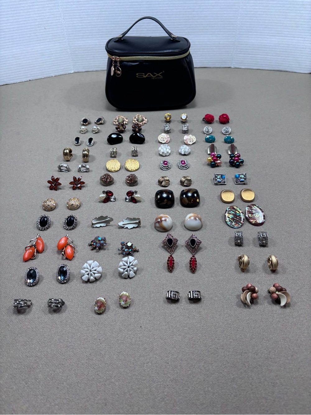 Lot of 44 Pairs Vintage Estate Clip On Earrings with Sax New York Cosmetic Bag